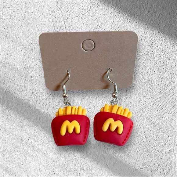 McDonald’s French Fries Theme Dangle Earrings Silver Tone Jewelry Gift NEW - Picture 1 of 4